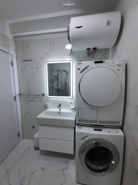 Tirane, jepet me qera apartament Kati 6, 45 m² 470 € (don bosko)