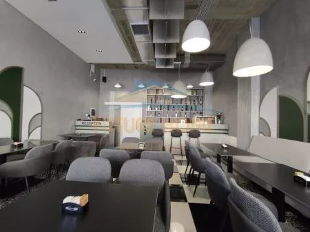 Durres, shitet hotel , 940 m² 