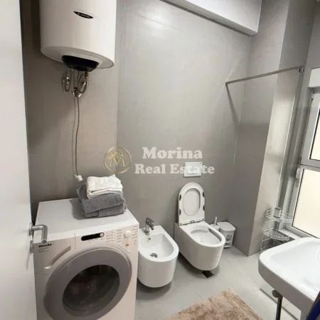 Tirane, jepet me qera apartament 1+1 Kati 6, 60 m² 485 € (Ali Demi)