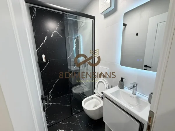 Tirane, shitet apartament 1+1+Ballkon Kati 5, 65 m² 200.000 € (21 dhjetori)