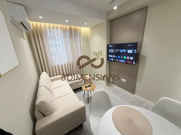 Tirane, shitet apartament 1+1+Ballkon Kati 5, 65 m² 200.000 € (21 dhjetori)