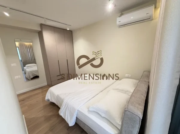 Tirane, shitet apartament 1+1+Ballkon Kati 5, 65 m² 200.000 € (21 dhjetori)