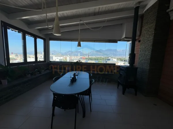 Tirane, Qera, Penthouse 2+1+2+Post Parkimi, Kati 8, 241 m² 1.800 € (Kopshti Zoologjik)