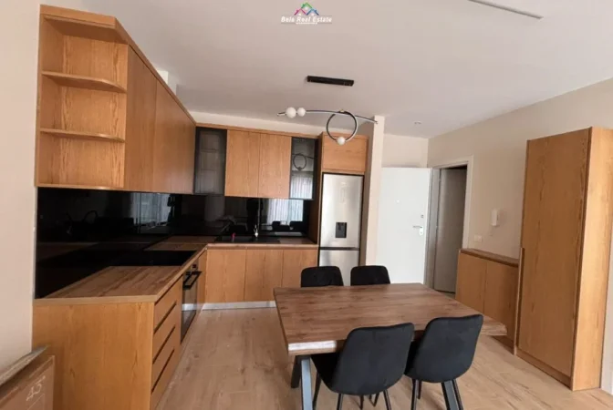 Tirane, jepet me qera apartament 1+1 Kati 3, 65 m² 700 € (jordan misja)