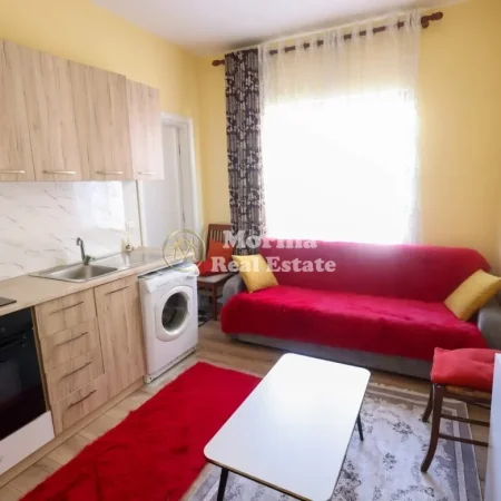 Tirane, jepet me qera apartament 1+1 Kati 4, 60 m² 250 € (Fresku)