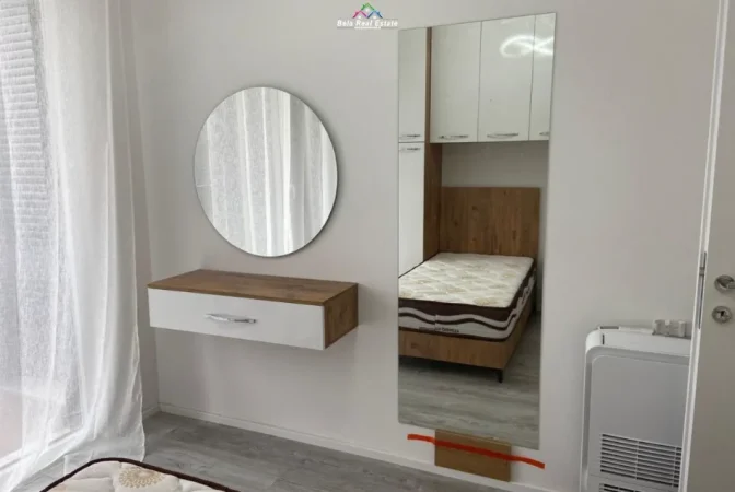 Tirane, jepet me qera apartament 2+1 Kati 1, 86 m² 700 € (rruga e kavajes)