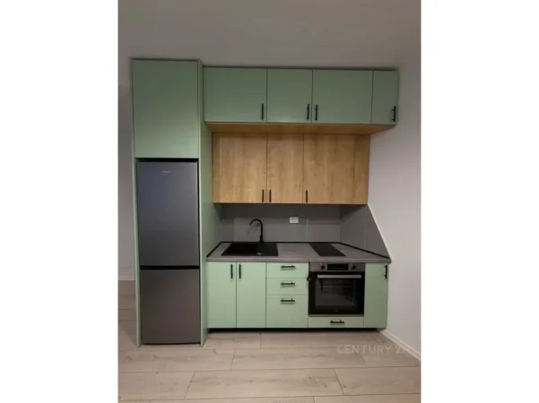 Tirane, jepet me qera apartament 1+1 Kati 3, 62 m² 550 € (astir)