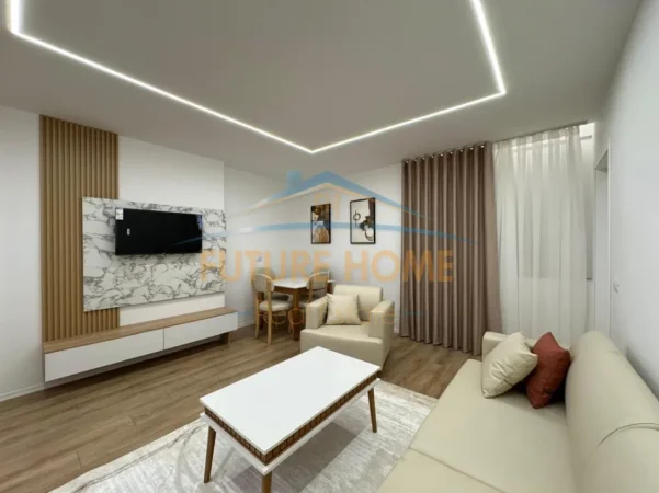 Tirane, shitet apartament 1+1 Kati 5, 67 m² 175.000 € (Rruga Fortuzi)