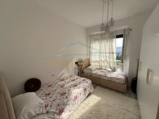 Tirane, jepet me qera apartament 2+1+2+PARKIM , Kati 6, 107 m² 750 € (FUSHA E AVIACIONIT)