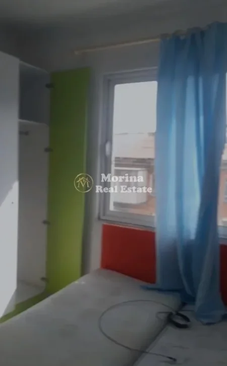 Tirane, jepet me qera garsonier Kati 4, 35 m² 250 € (Kombinat)