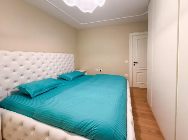 Tirane, shitet apartament 2+1 , 116 m² 47.500.000 LEKE (RRUGA E BOGDANEVE)