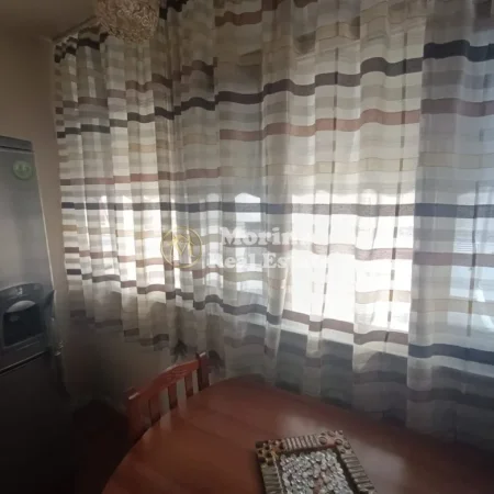 Tirane, jepet me qera apartament 1+1 Kati 4, 60 m² 500 € (Komuna e Parisit)