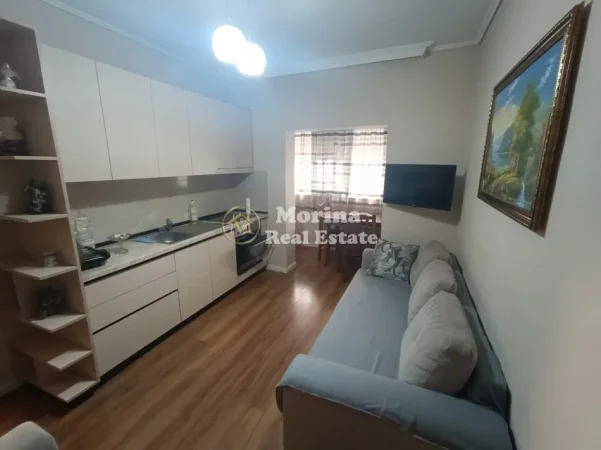 Tirane, jepet me qera apartament 1+1 Kati 4, 60 m² 500 € (Komuna e Parisit)