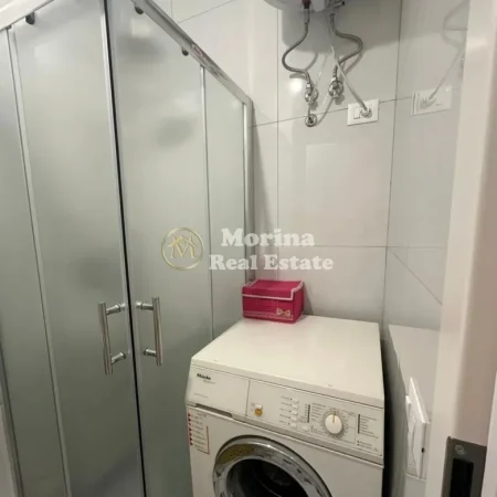 Tirane, jepet me qera apartament 1+1 Kati 8, 45 m² 370 € (Ali Demi)