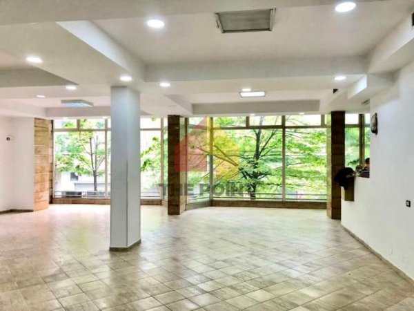 Tirane, jepet me qera ambjent biznesi Kati 0, 200 m² 1.600 Euro (Hoxha Tahsim)