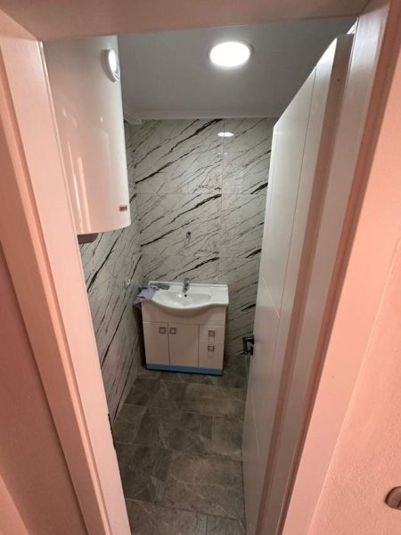 Tirane, shes apartament 99 m² 140.000 Euro