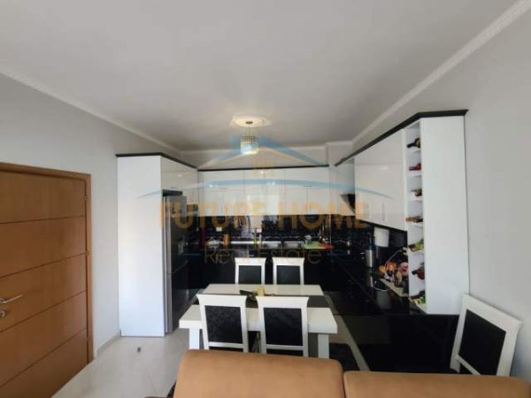Tirane, shitet apartament Kati 3, 70 m² 69.000 Euro (Rruga e Dajtit)