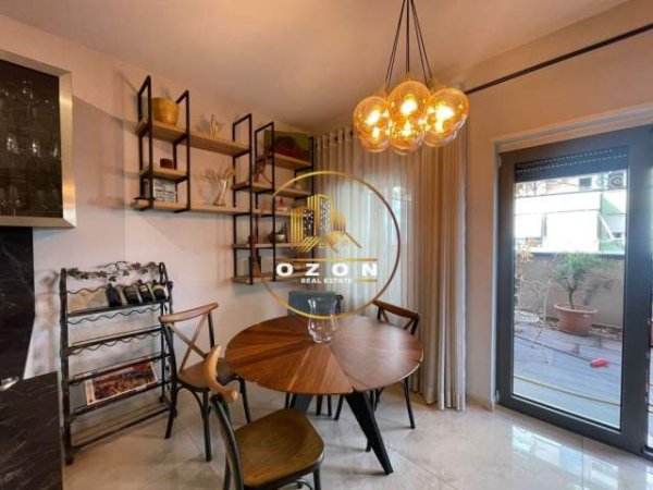 Tirane, jepet me qera apartament 2+1+A+BLK Kati 1, 100 m² 1.200 Euro (Zogu i Zi)