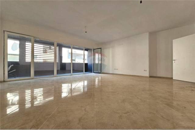Tirane, shes apartament 3+1+BLK Kati 3, 147 m² 279.000 Euro (Qender)