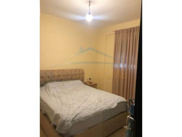 Tirane, shitet apartament Kati 0, 90 m² 120.000 Euro (Rruga Shote Galica)