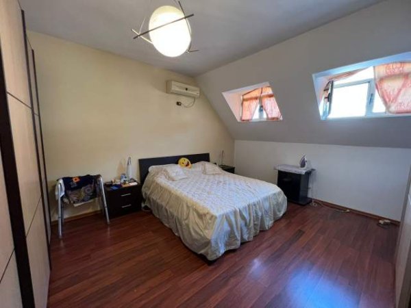 Tirane, shitet apartament Kati 7, 110 m² 143.000 Euro (kodra e diellit)