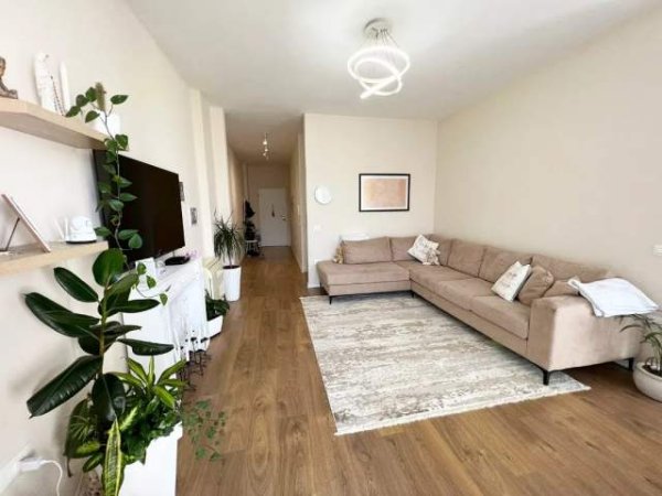 Tirane, jepet me qera apartament 2+1+BLK Kati 5, 111 m² 1.000 Euro (Kika 2)