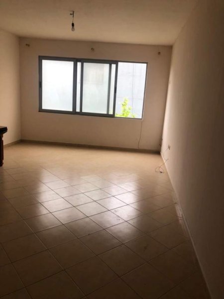 Tirane, jepet me qera apartament 2+1 Kati 2, 100 m² 35.000 Leke (prane Alpha Bank)
