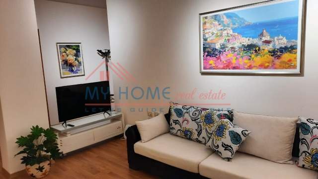 Tirane, jepet me qera apartament 2+1+BLK Kati 3, 115 m² 750 Euro (Kopshti Zoologjik)