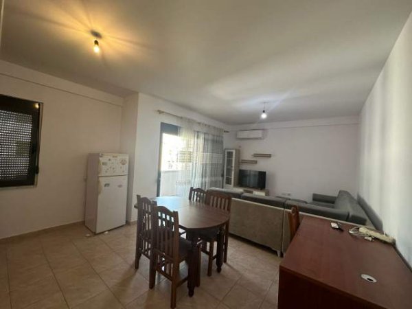 Tirane, apartament 2+1+A+BLK Kati 6, 100 m² 400 Euro (Unaza e Re)