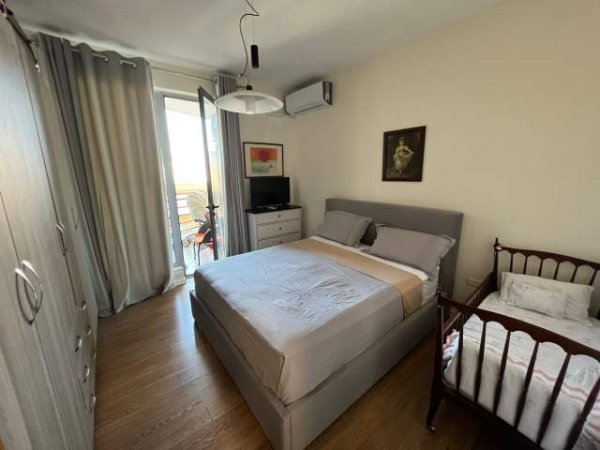 Tirane, shes apartament 1+1+BLK Kati 4, 65 m² 119.000 Euro (Rruga e Kavajes)