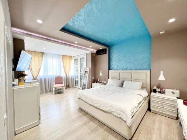Tirane, shes apartament 2+1 137 m² Euro (Kopshti Zoologjik)