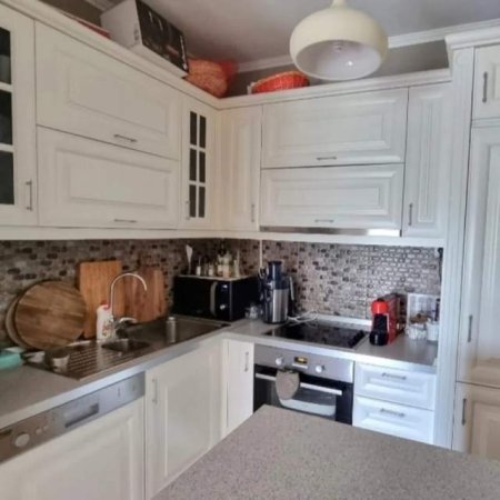Tirane, jepet me qera apartament 1+1+A+BLK Kati 6, 72 m² 500 Euro (Kopshti Botanik)