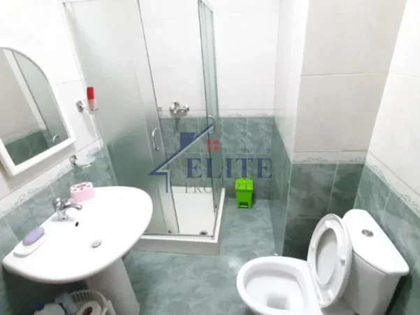 Tirane, jepet me qera apartament 2+1+Ballkon Kati 3, 115 m² 730 € (Don Bosko)