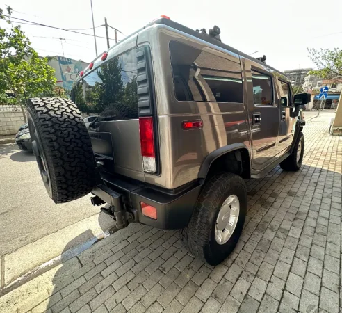 Tirane, shitet makine HUMMER H2 Benzin, automatik 113 km 30.000 €