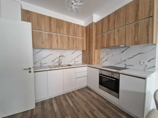 Tirane, jepet me qera apartament 1+1 Kati 3, 75 m² 450 € (Astir, Urban Gate)
