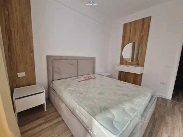 Tirane, jepet me qera apartament 1+1 Kati 3, 75 m² 450 € (Astir, Urban Gate)