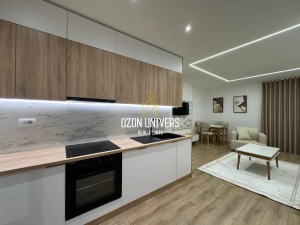 Tirane, shitet apartament 1+1+Ballkon Kati 5, 67 m² 175.000 € (Rruga Fortuzi)