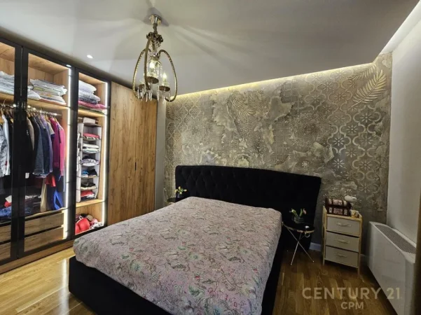 Tirane, shes apartament 3+1 Kati 2, 130 m² 390.000 € (Rruga Faik Konica)