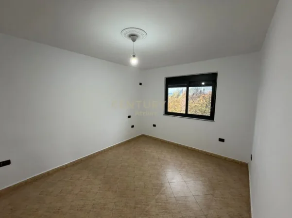 Tirane, shes apartament 2+1 Kati 4, 72 m² 225.000 € (Rruga e Elbasanit)