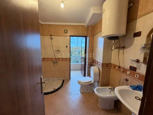Tirane, shes apartament 2+1 Kati 4, 72 m² 225.000 € (Rruga e Elbasanit)