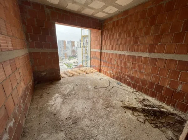 Tirane, shitet apartament 1+1 Kati 6, 67 m² 107.000 € (Fusha e Aviacionit.)