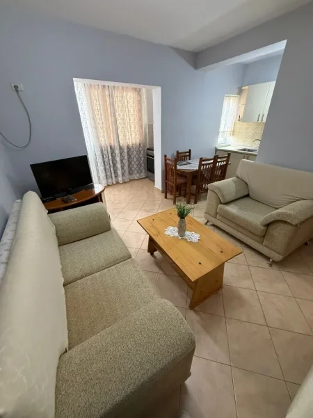 Tirane, jepet me qera apartament 2+1 Kati 6, 70 m² 500 € (Stadiumi Dinamo)