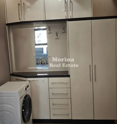 Tirane, jepet me qera apartament 2+1 Kati 3, 90 m² 500 € (Oxhaku)