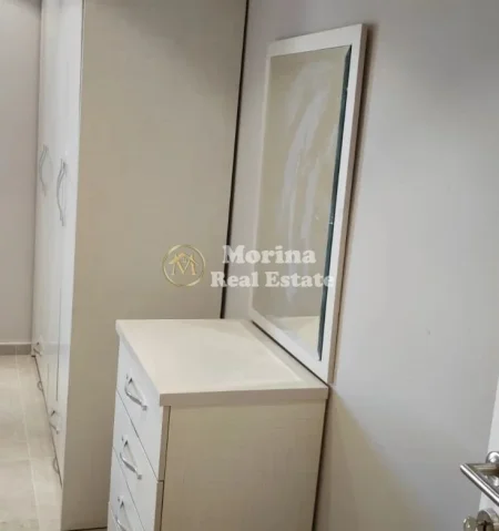 Tirane, jepet me qera apartament 2+1 Kati 3, 90 m² 500 € (Oxhaku)