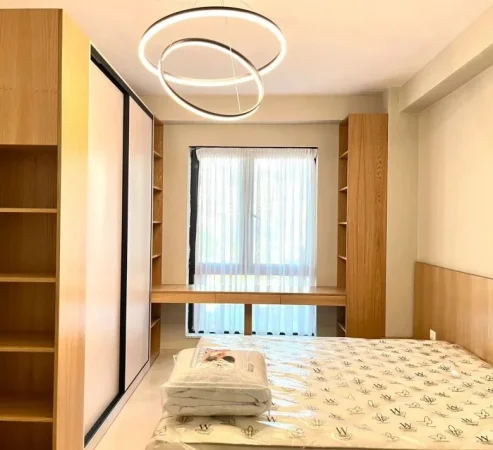 Tirane, jepet me qera apartament 1+1 Kati 2, 85 m² 800 € (Myslym Shyri)