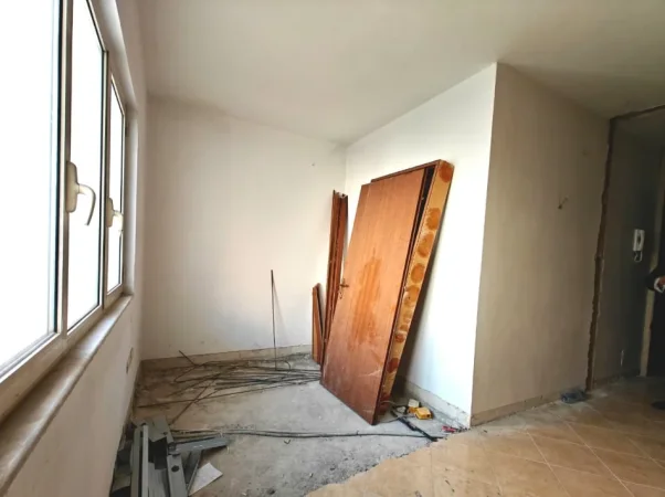 Tirane, shitet apartament 1+1 Kati 5, 69 m² 96.600 € (Rruga Sotir Caci ID: 530581010-10)