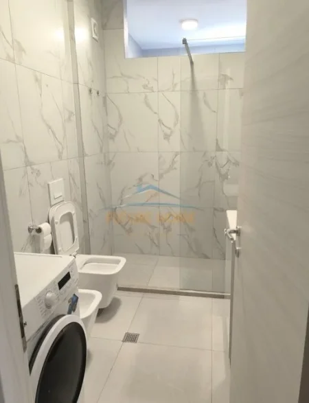 Tirane, jepet me qera apartament 2+1 Kati 4, 87 m² 750 € (Don Bosko)