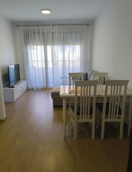 Tirane, jepet me qera apartament 2+1 Kati 4, 87 m² 750 € (Don Bosko)