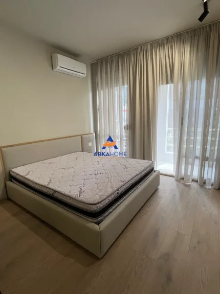 Tirane, shitet garsonier 1+1 Kati 2, 95 m² 289.000 € 