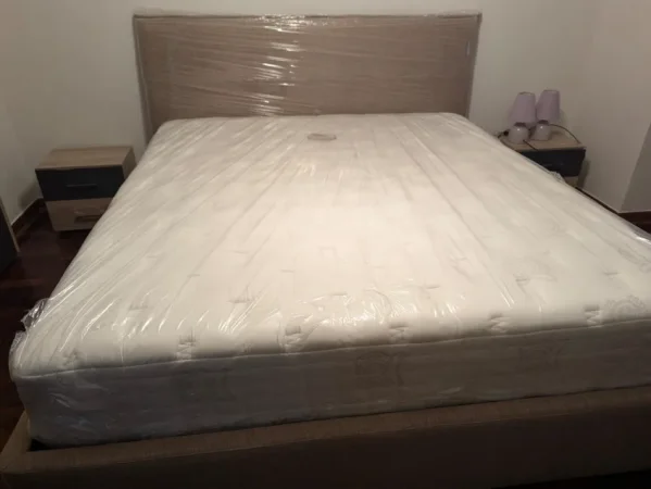 Tirane, jepet me qera apartament 3+1 Kati 5, 170 m² 2.500 € (LIQENI ARTIFICIAL TIRANE)